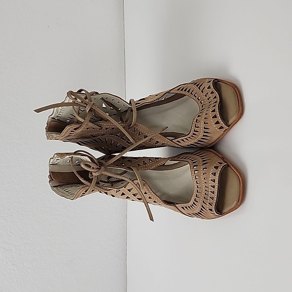 Jeffrey Campbell Cutout Rodillo Wedge Sandals Beige Tan - Picture 2 of 16